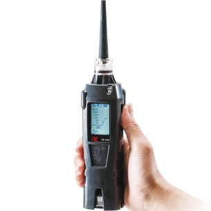 SP-220 Type M, Type L, Type ML, Sensitive Leak Detector for Natural Gas and LPG held in hand